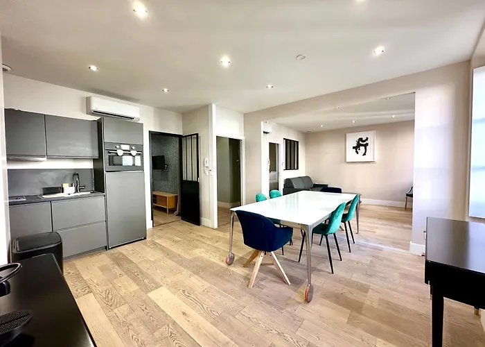 Appartements Emile Fourcand -Your Bordeaux Home